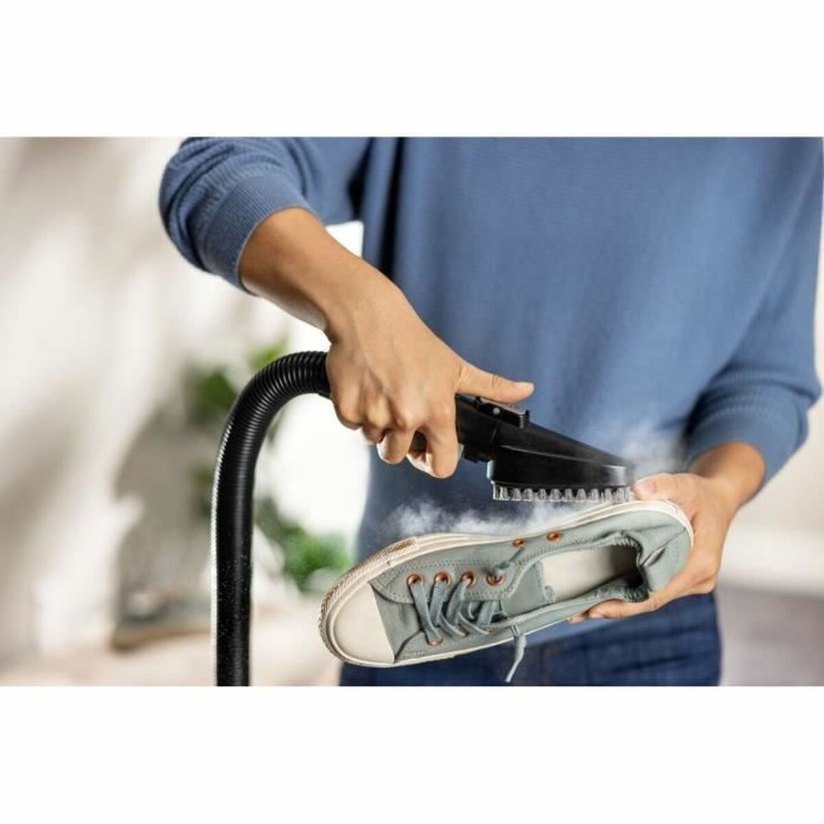 Solac AEC600 Stick Vacuum Cleaner - 600W Cyclonic Technology