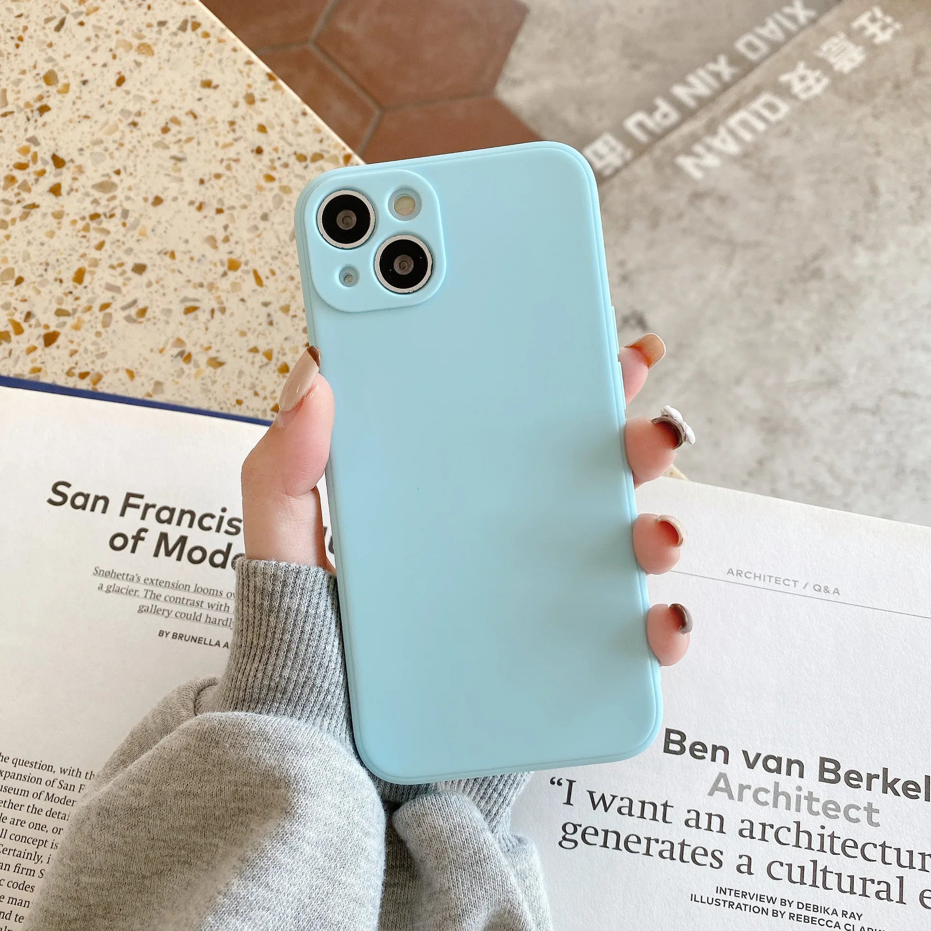 Coque Silicone Liquide Couleur Unie pour iPhone - Protection Premium