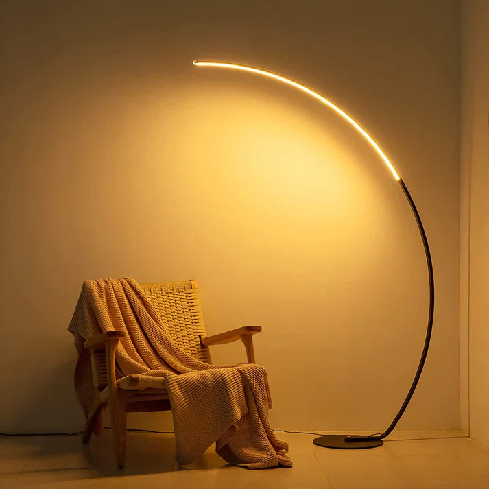 Lampadaire Courbe RGBW – Éclairage Ambiance LED pour Décoration Intérieure Moderne
