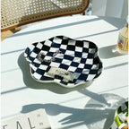 Assiettes et plats en céramique à carreaux irréguliers, échiquier européen, noir et blanc