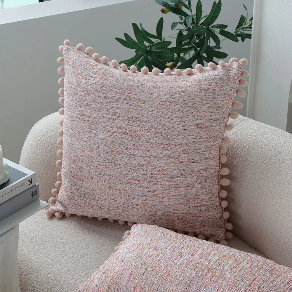 Housse de Coussin Tissée Rose 45x45cm - Pompons Décoratifs pour Salon & Canapé