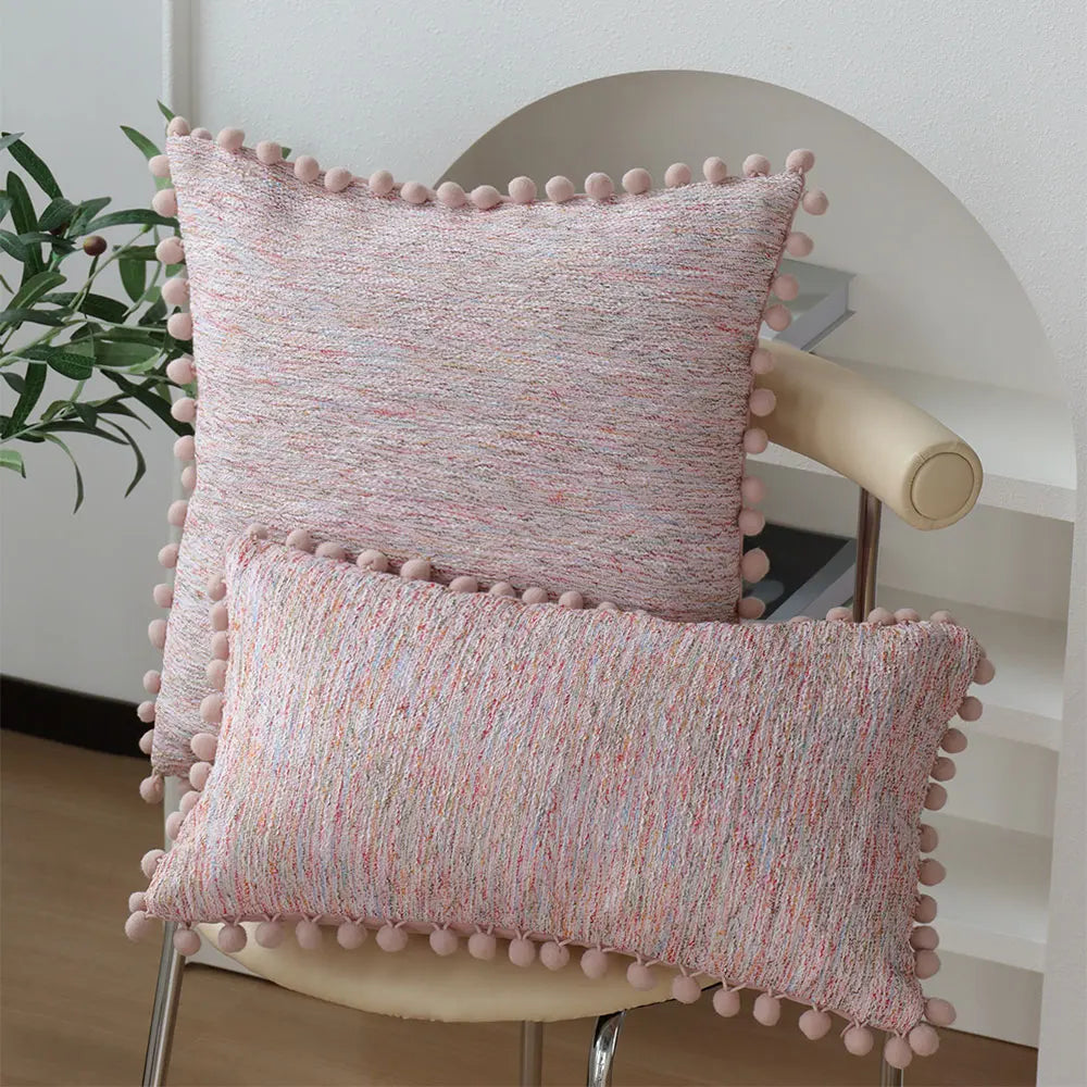 Housse de Coussin Tissée Rose 45x45cm - Pompons Décoratifs pour Salon & Canapé