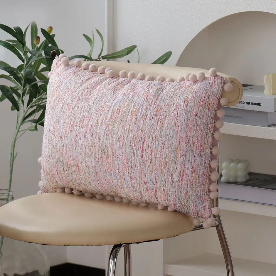 Housse de Coussin Tissée Rose 45x45cm - Pompons Décoratifs pour Salon & Canapé