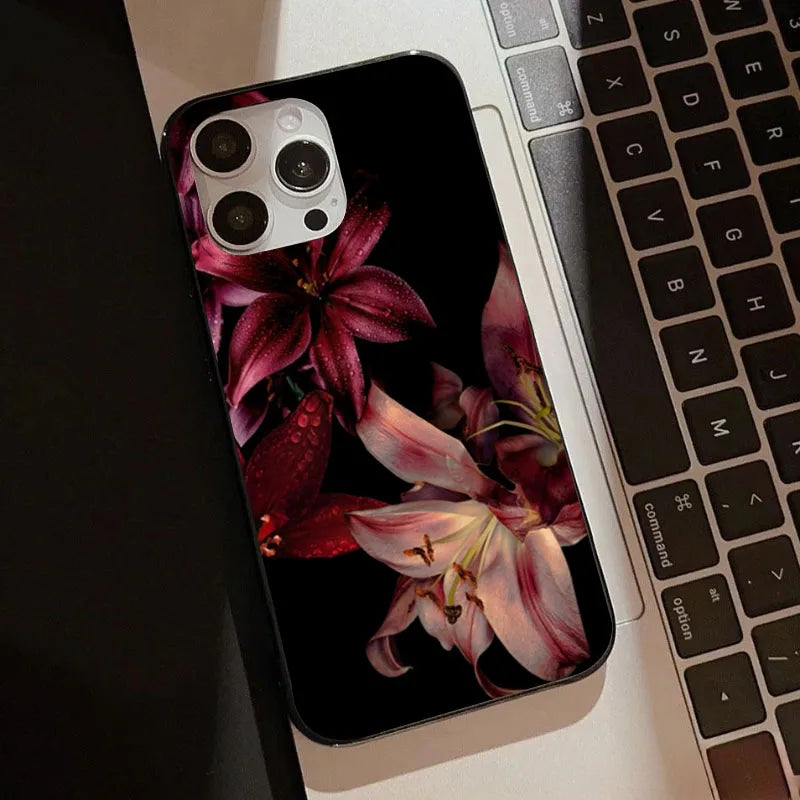 Coque iPhone Fleur de Lys Rouge — Étui Souple Antichoc, Compatible iPhone 7 au 17 Air