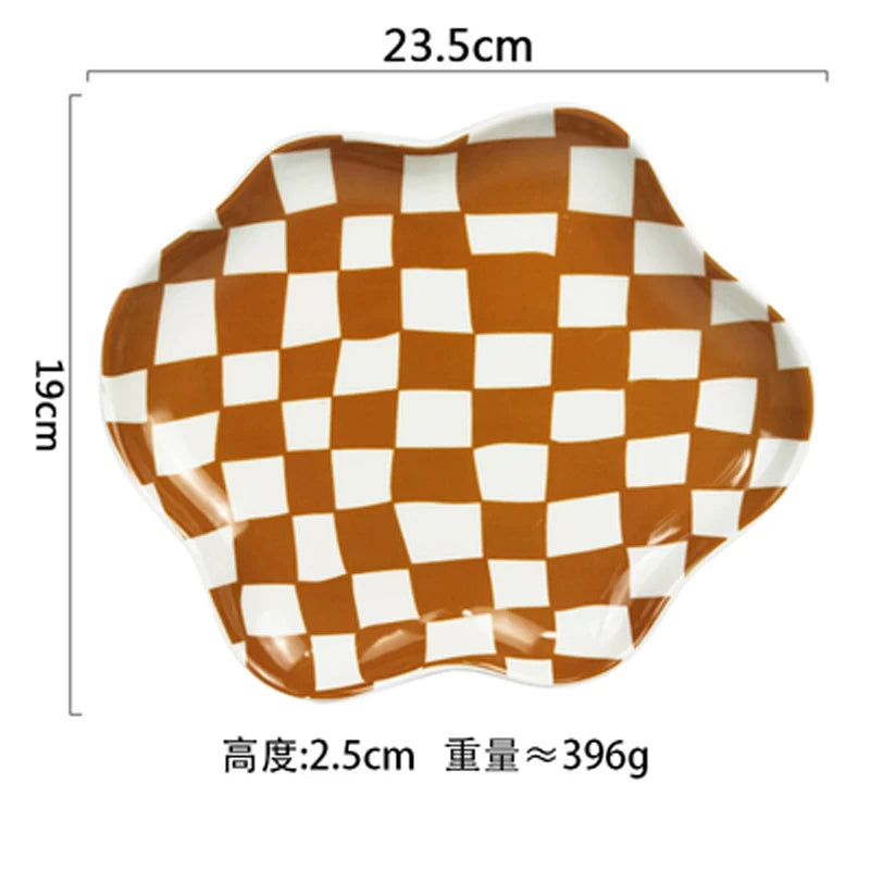 Assiettes et plats en céramique à carreaux irréguliers, échiquier européen, noir et blanc