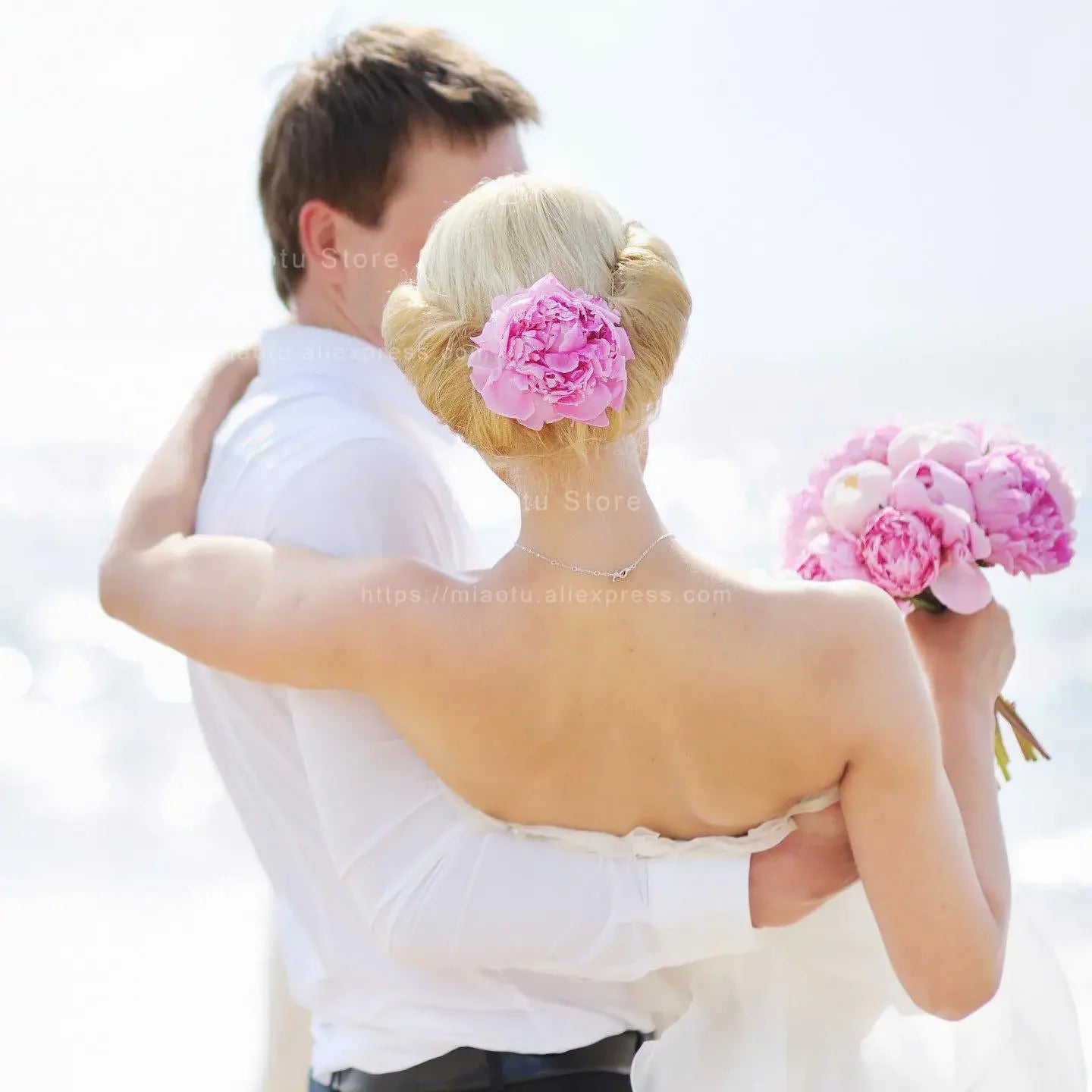 Housse de Coussin Personnalisable en Lin - Logo & Photo sur Mesure pour Salon