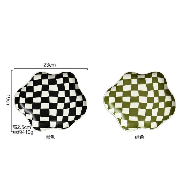 Assiettes et plats en céramique à carreaux irréguliers, échiquier européen, noir et blanc