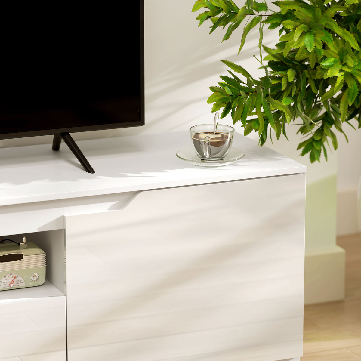 Meuble TV 160 cm, meuble télé pour téléviseur jusqu'à 65 pouces avec 2 portes et tiroir, blanc